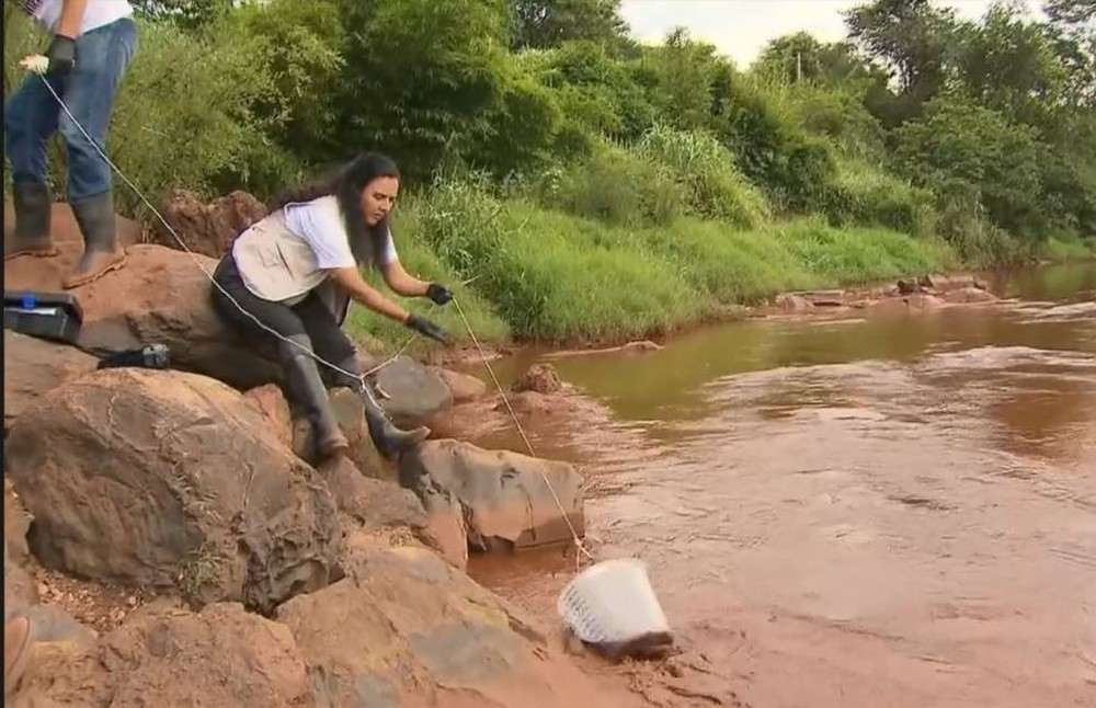 Rio Paraopeba está morto a 40 km de distância da barreira rompida em Brumadinho, aponta análise