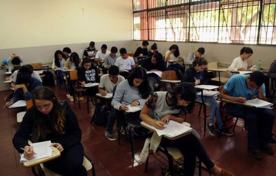 ensino medio 400x255 - Ensino integral cai no fundamental e cresce no médio, mostra Censo