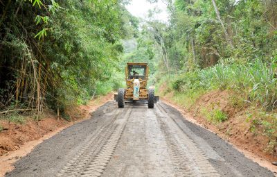 estradas rurais 400x255 - Iconha:  Estradas rurais começam a receber Revsol