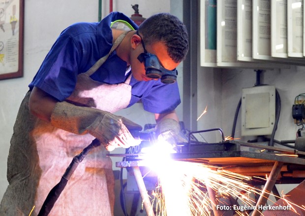 Brasil registra uma morte por acidente de trabalho a cada 3 horas e 40 minutos