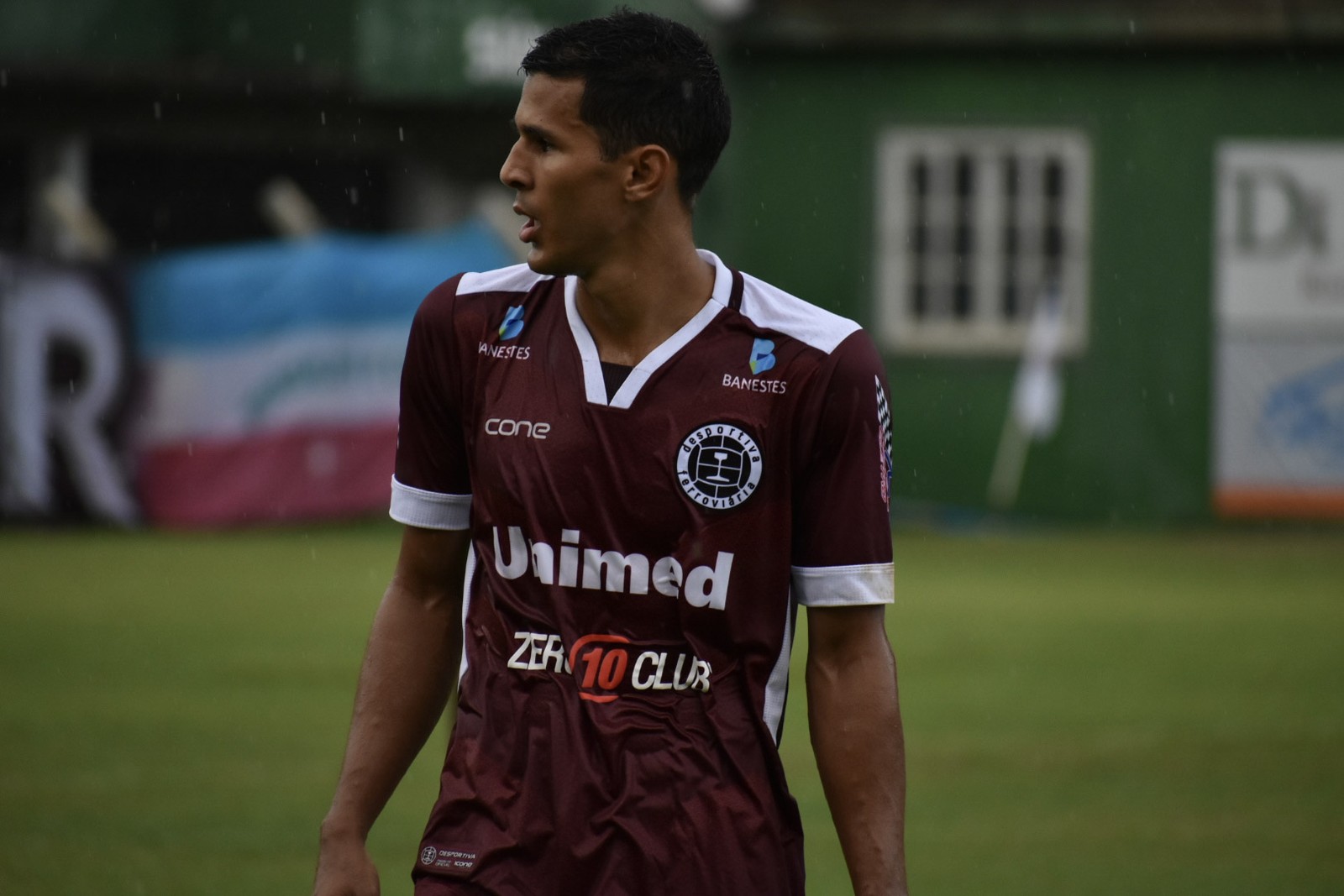 Pepe lamenta chances perdidas pela Desportiva, mas comemora classificação: “primeiro objetivo”