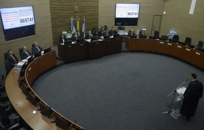 TRF2 400x255 - TRF2 condena ex-presidente da Alerj e dois ex-deputados por corrupção