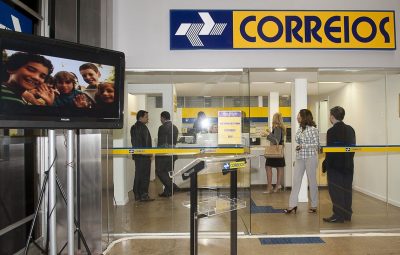 correios 400x255 - Governo anuncia privatização dos Correios nesta quarta