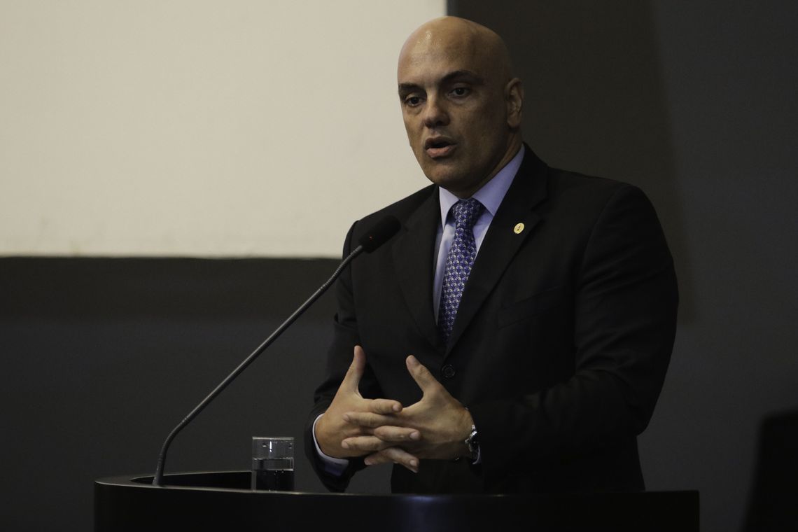 Atuação de juiz federal em varas eleitorais depende de PEC, diz Moraes