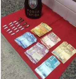 policia 246x255 - POLÍCIA MILITAR APREENDE DROGAS EM ANCHIETA