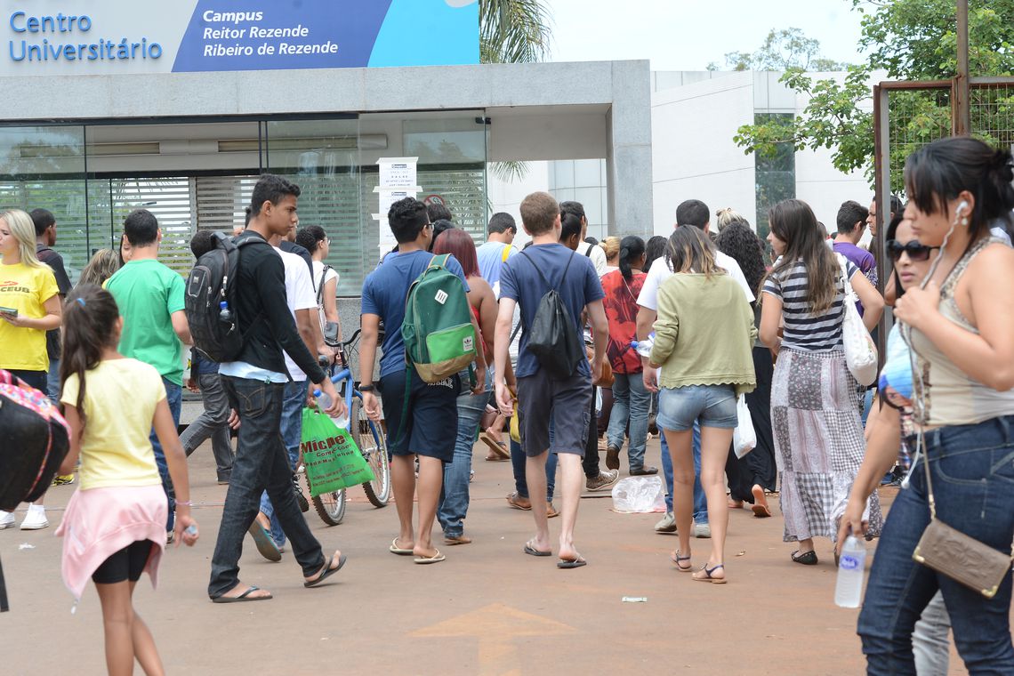Enem: 3 milhões de estudantes já pediram isenção da taxa
