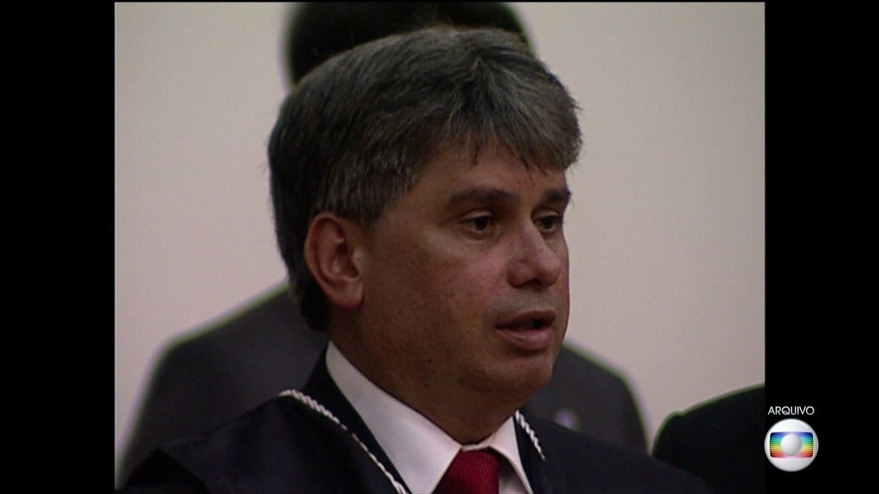 Justiça do Rio bloqueia R$ 38 milhões de bens de ex-procurador