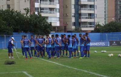 time 1 400x255 - Valendo vaga na final: Vitória se prepara para os confrontos decisivos contra o Estrela.