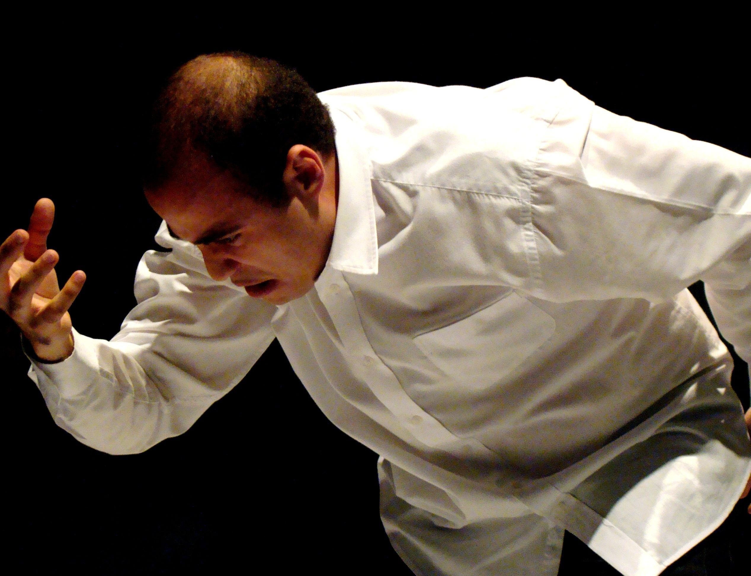 Teatro Rubem Braga divulga programação do mês de maio