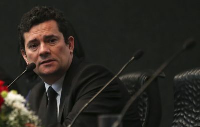 moro 2 400x255 - Site publica mensagens atribuídas a Moro e à força-tarefa da Lava Jato