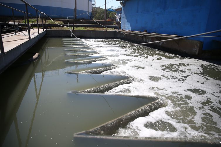 Só 21% de domicílios na região Norte escoam o esgoto pela rede geral