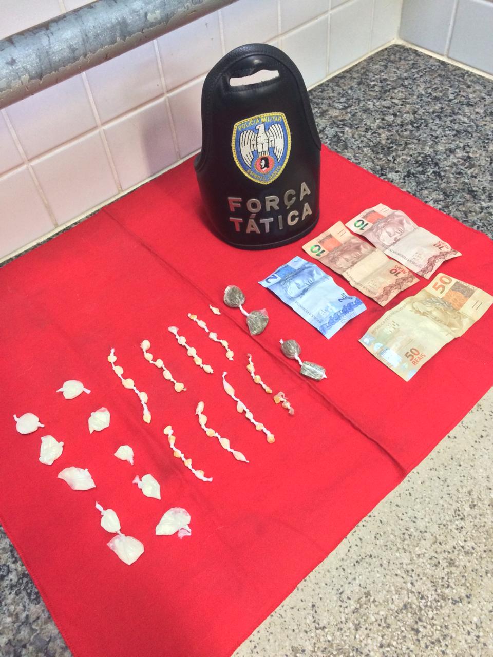 PM APREENDE DUAS PESSOAS POR TRÁFICO DE DROGAS EM ANCHIETA