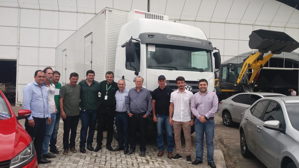 20190816 102015 1024x576 - Iconha recebe dois caminhões do governo do estado para atender agricultura e obras
