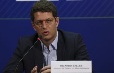 ministro do Meio Ambiente Ricardo Salles 400x255 - Ministro do Meio Ambiente é internado em Brasília
