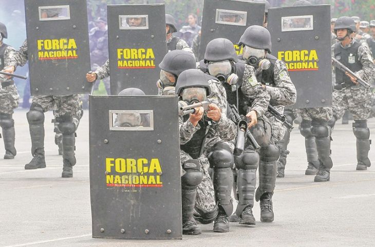 Cem militares da Força Nacional chegam ao Estado para combater criminosos