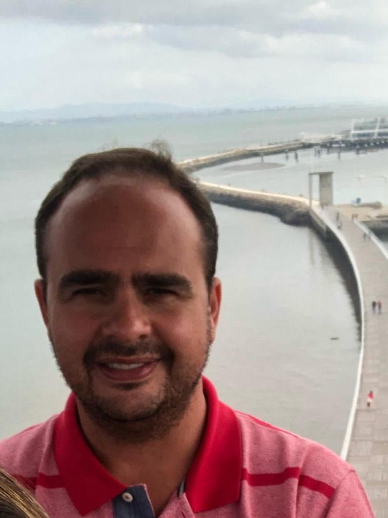 adelmo 1 766x1024 - Empresário Adelmo do Nossa Rede lança seu nome como pré-candidato a prefeito de Iconha