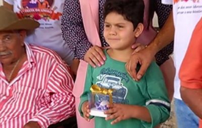doacao ovo 400x255 - Mesmo sem quase nada para comer em casa, menino doa ovo para ajudar abrigo de idosos em Caçu