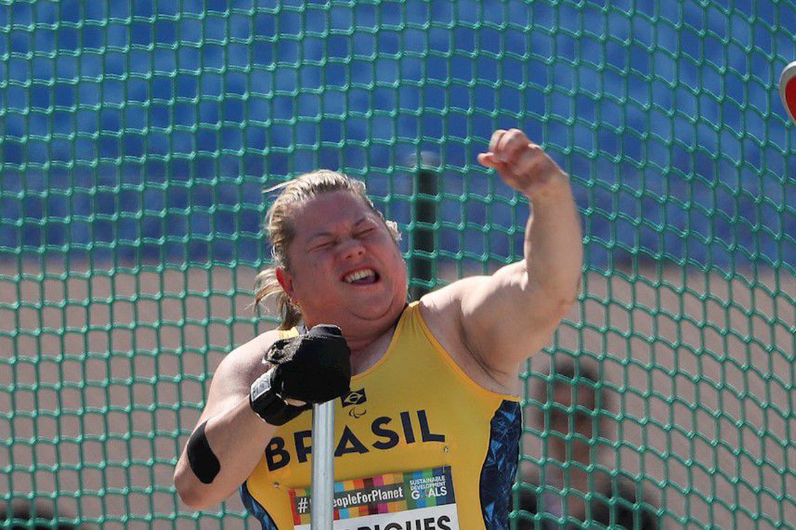 Madrugada começa dourada para o Brasil no Mundial de Dubai