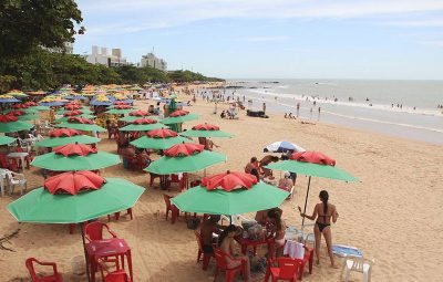 praia do castelhaos 09 01 2013 23 anchieta 400x255 - Anchieta Espera Receber Até 700 Mil Turista Neste Verão