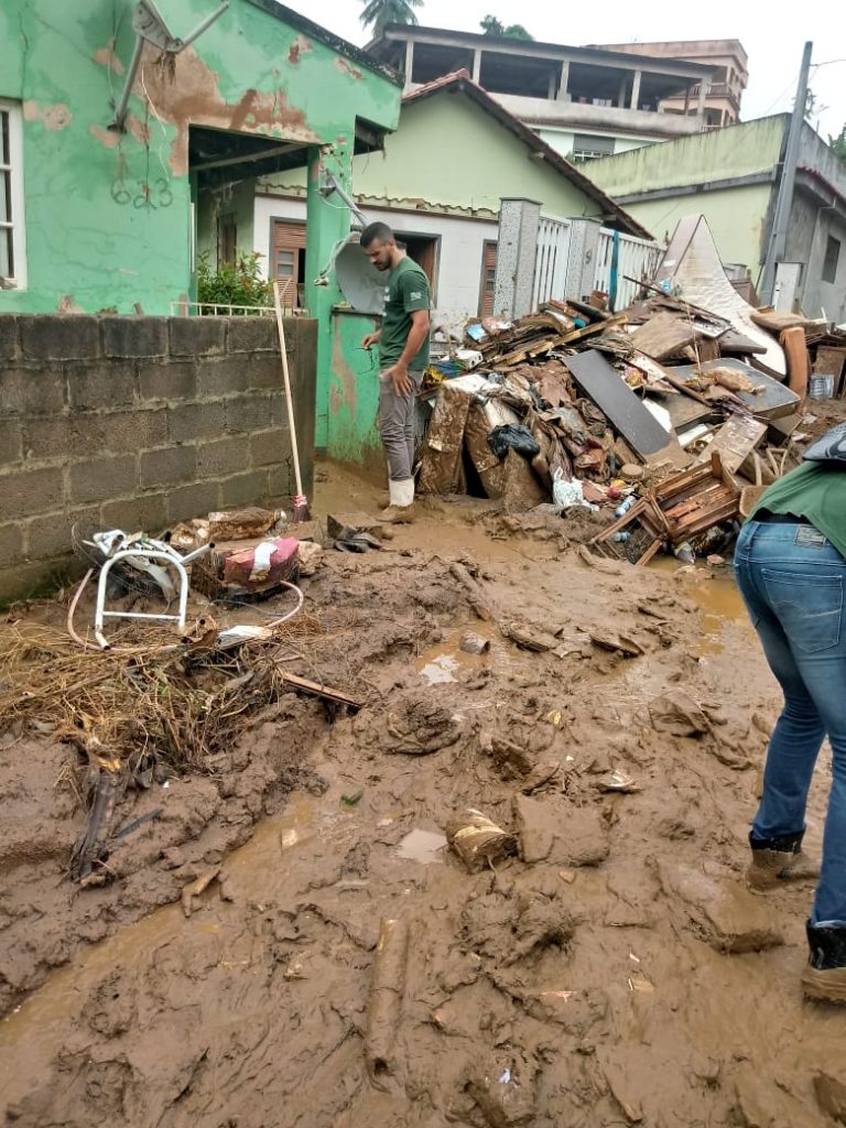 WhatsApp Image 2020 01 25 at 15.23.05 768x1024 - Por Jose Alberto Valiati "Janeiro Sombrio" mês que o Rio engoliu a cidade de Iconha.