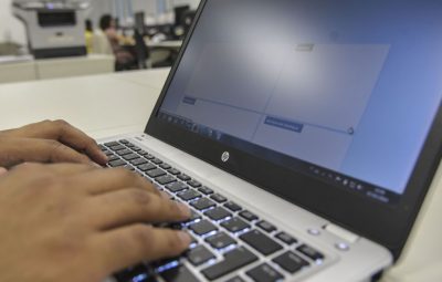 computador 400x255 - Cidadãos poderão avaliar serviços públicos digitais pela internet