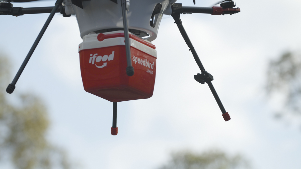 iFood começará testes para utilizar drones em sistema de entregas