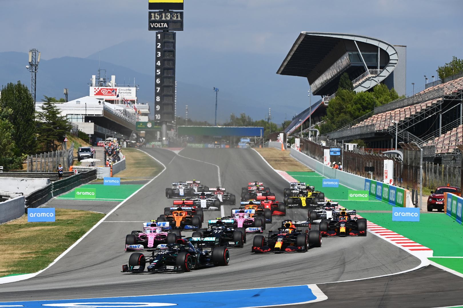 Fórmula 1 renova contrato com todas as 10 equipes até 2025