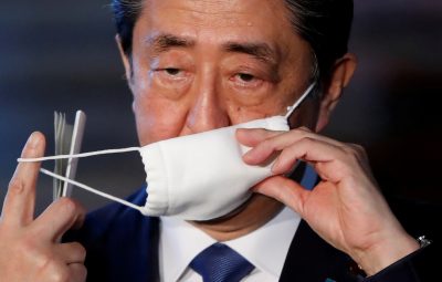 premiê Shinzo Abe 400x255 - Japão: idas de premiê Shinzo Abe a hospital geram preocupação sobre sua saúde