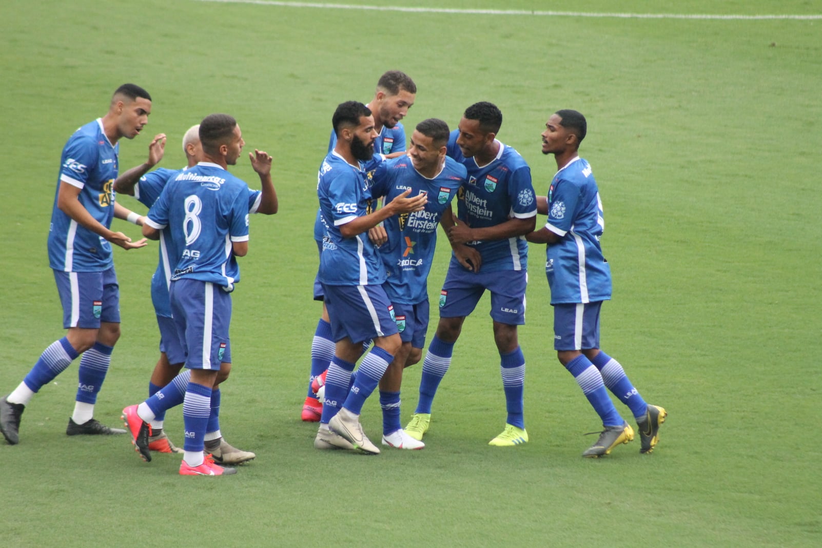 VilaVelhense goleia o Capixaba por 4 a 1 no retorno da série B