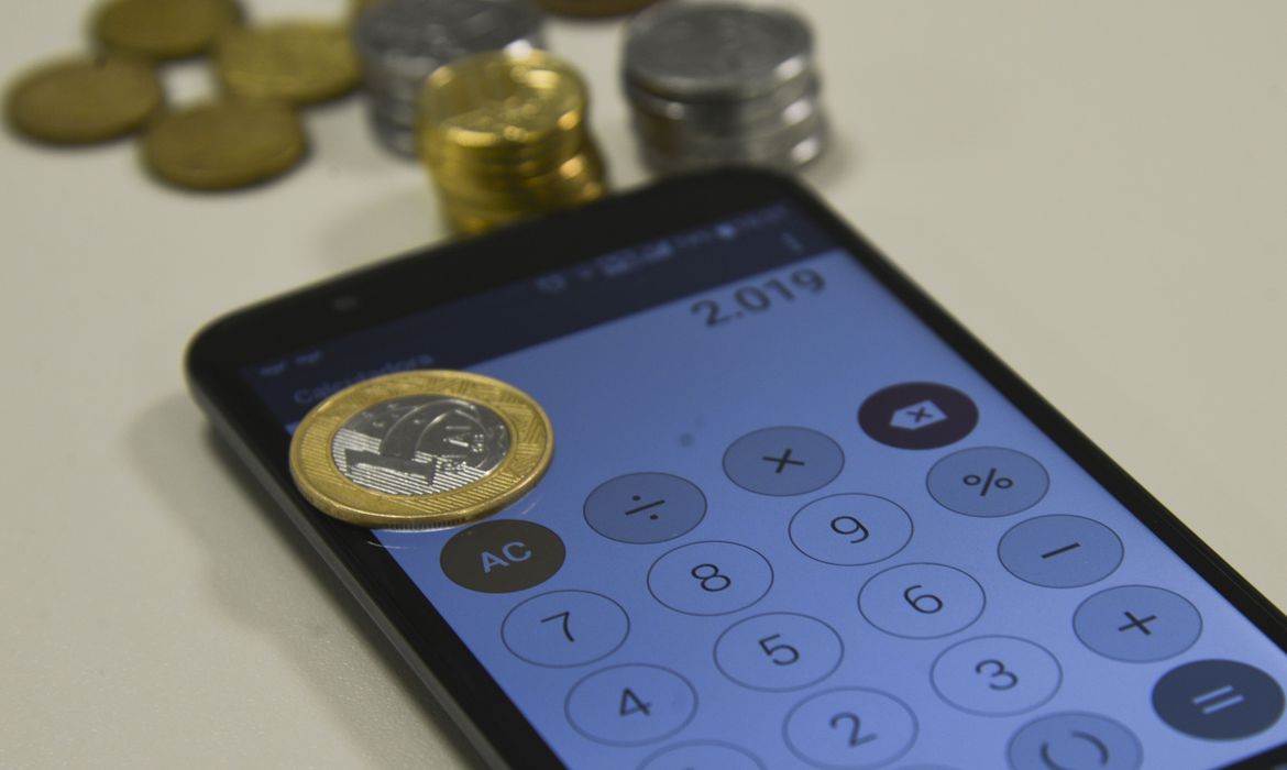 Eleições: novos prefeitos encontrarão cenário econômico desafiador