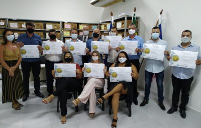 WhatsApp Image 2020 12 18 at 14.38.45 400x255 - Candidatos eleitos são diplomados em Iconha e prefeito divulga os primeiros secretários