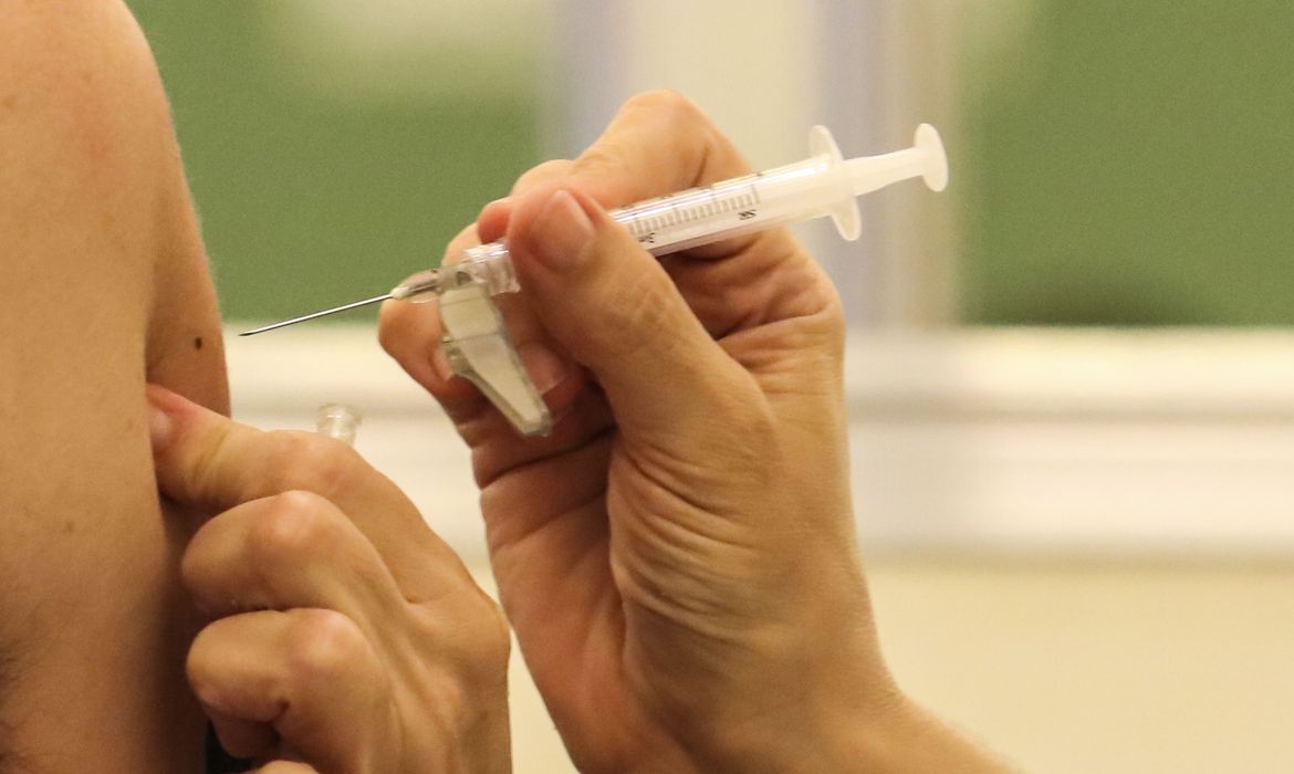 Covid-19: Anvisa aprova segundo lote da vacina CoronaVac