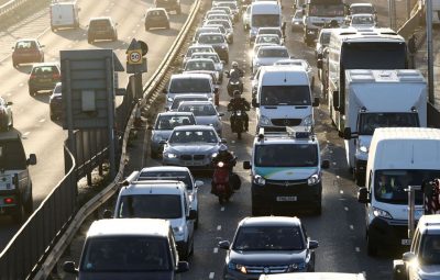 transito 400x255 - FGV: dúvidas na recuperação econômica mundial impactam indicadores