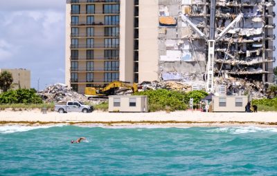 predio Miami 400x255 - Mortes em desabamento de prédio na Flórida chegam a nove