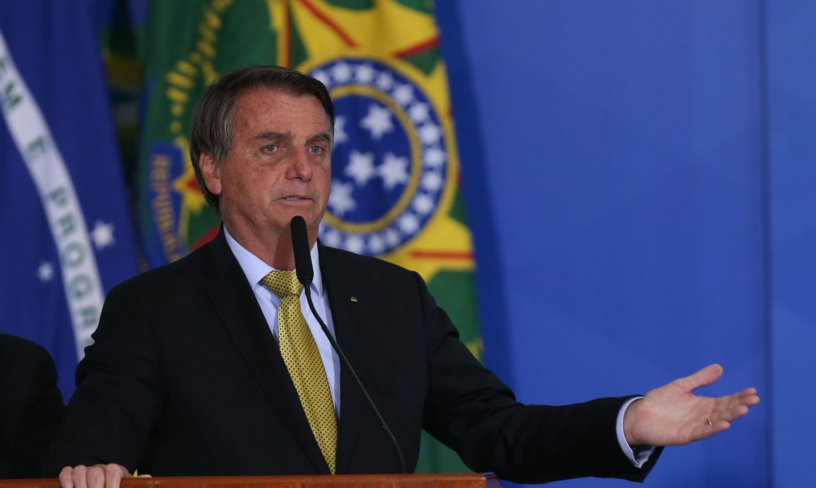 Bolsonaro diz que Mercosul precisa se abrir
