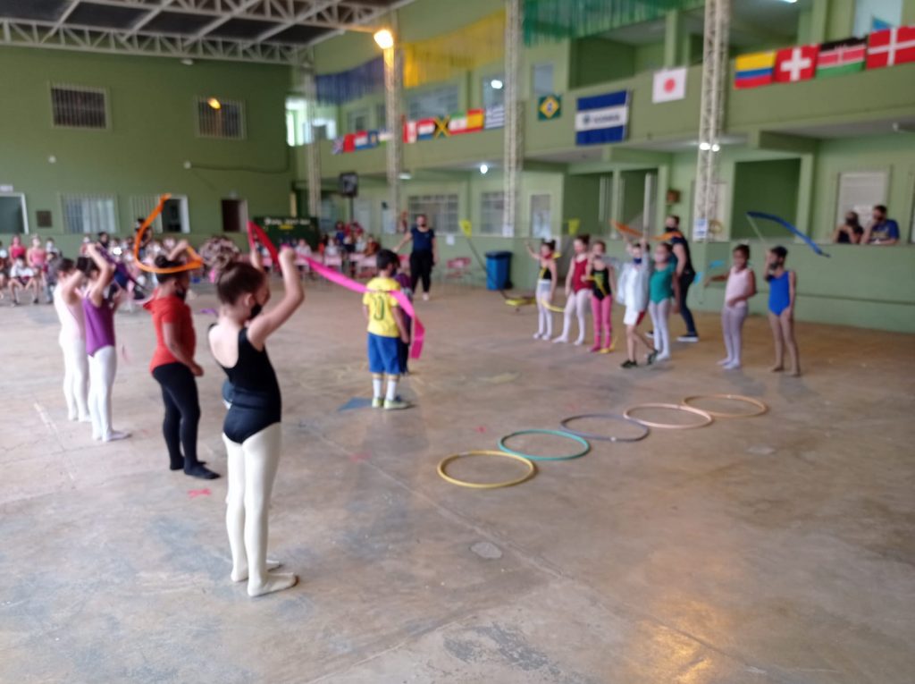 WhatsApp Image 2021 08 12 at 19.47.16 1 1024x765 - Escola de Iconha realiza prática esportiva com alunos da Educação Infantil