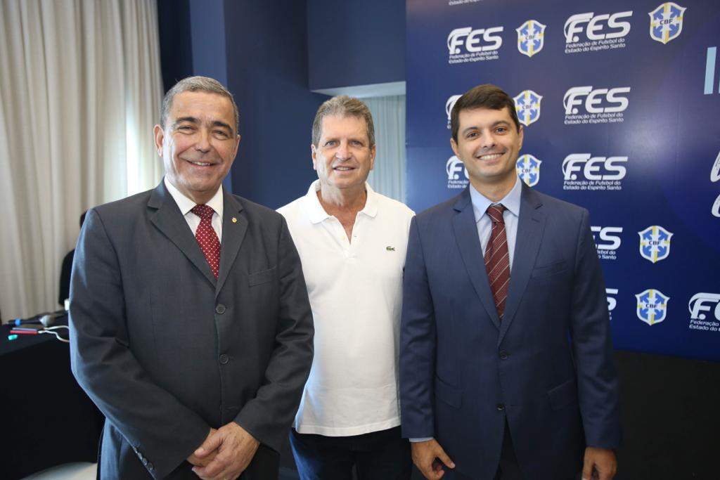 Com clubes Capixabas praticamente falidos FES pode comemorar aumento em seus próprios salários