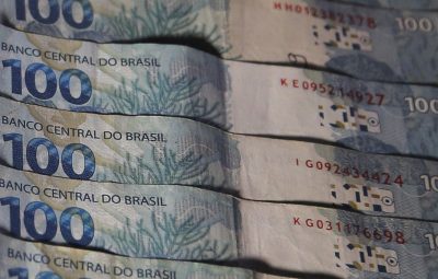 dinheiro 400x255 - Governo anuncia bloqueio adicional de R$ 6,73 bilhões no orçamento federal