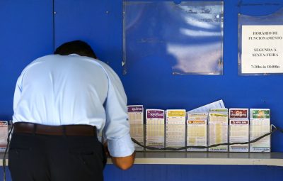 mega 400x255 - Mega-Sena paga hoje prêmio de R$ 50 milhões