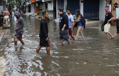 chuvas no Rio 400x255 - Sobe para 17 total de mortos por chuvas no Rio