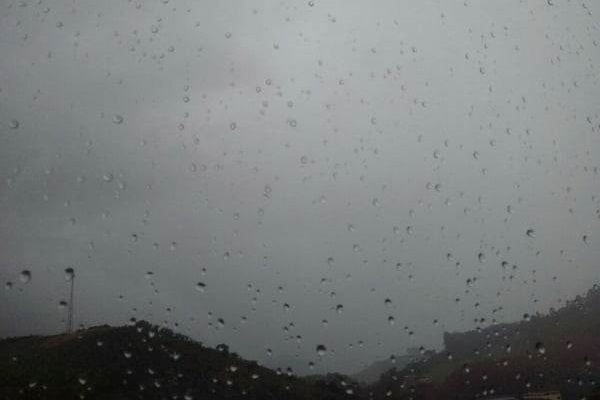 Vem água por aí: Alfredo Chaves, Vargem Alta, Cachoeiro e Piúma, têm alerta de chuva e ventos fortes