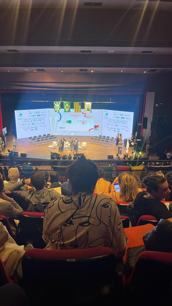 WhatsApp Image 2023 07 18 at 18.38.24 576x1024 1 - Iconha participa do XXXVII Congresso Conasems em Goiânia e apresenta estratégia adotada na cidade