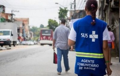 agente de saude noticia 400x255 - Prefeito de Alfredo Chaves é multado por não pagar piso salarial a agentes comunitários de saúde e de combate a endemias