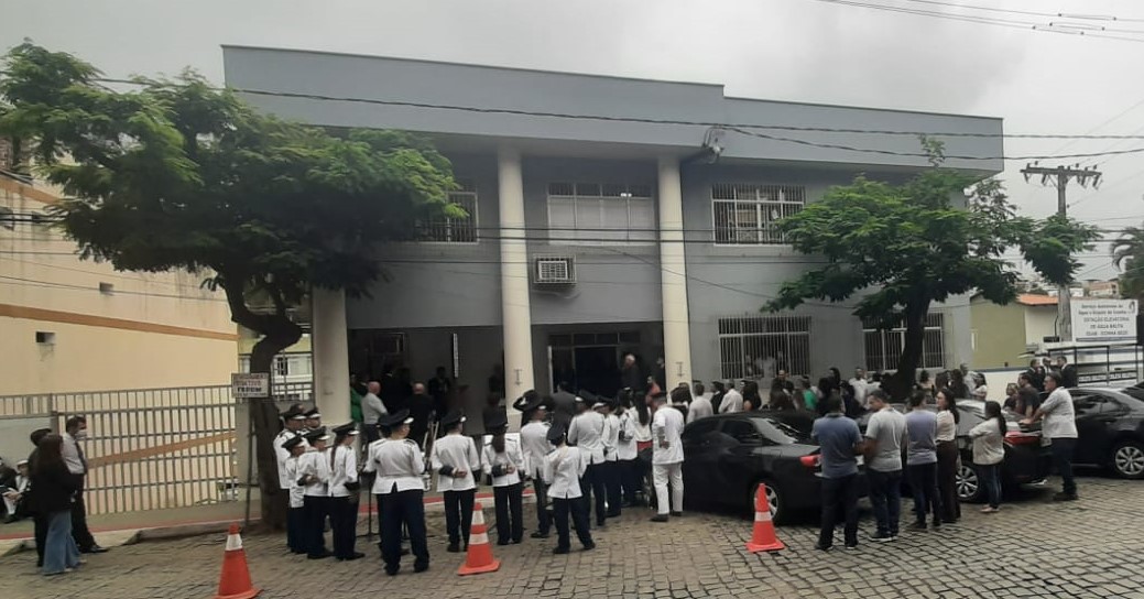 Iconha Reinaugura o prédio do Fórum Municipal com presença de autoridades e da População