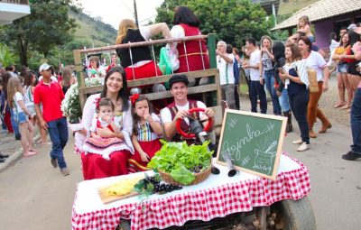 carretela 400x255 - Carretela italiana em Alto Pongal , Anchieta, sem vinho, mas com muita história e homenagens