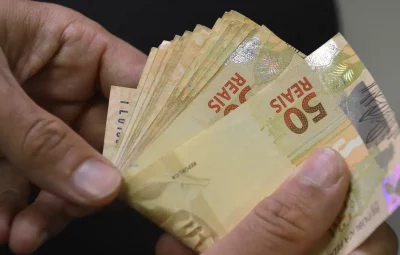 Brasileiros ainda nao sacaram R 84 bilhoes de valores a receber 400x255 - Brasileiros ainda não sacaram R$ 8,4 bilhões de valores a receber
