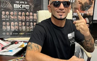 WhatsApp Image 2024 07 04 at 13.11.28 400x255 - Paulo "Zé Doido" assina com o BKFC, maior evento de boxe sem luvas do mundo