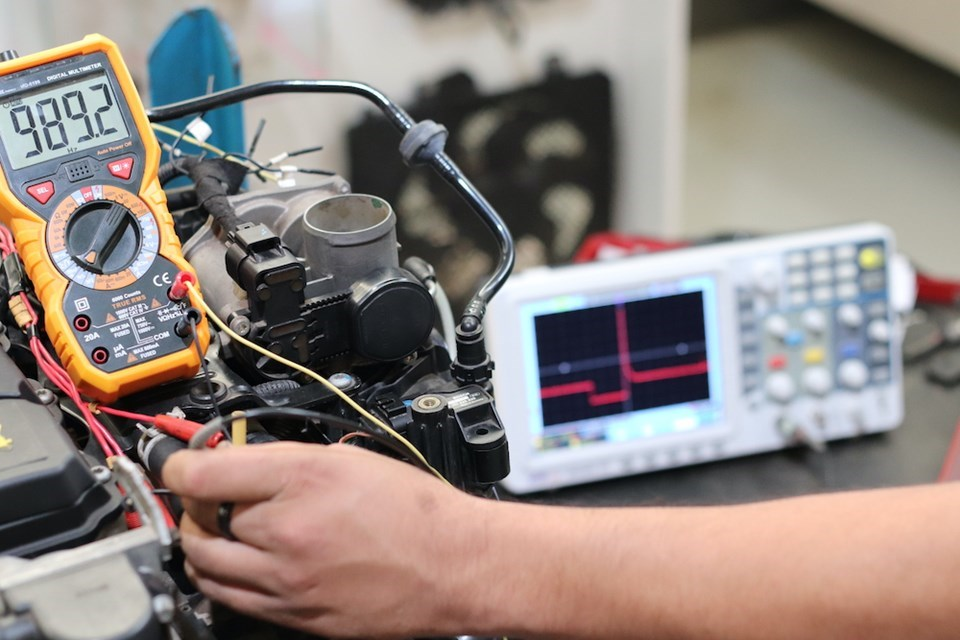 Estão abertas as inscrições para o curso de Eletricista Veicular