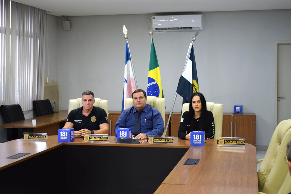 Operação Falsarius: Polícia Civil apreende diplomas, laudos e atestados médicos falsificados