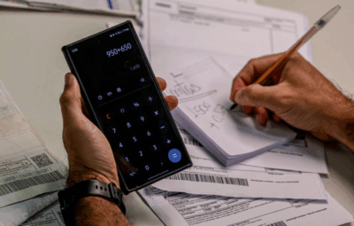 dinheiro 400x255 - Taxa média de juros fica em 31,4% ao ano em julho